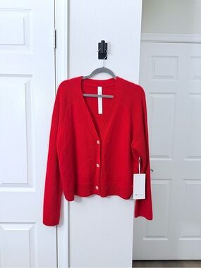 NWT Lululemon 100% Cashmere Slim Fit Cardigan Sweater XL Red